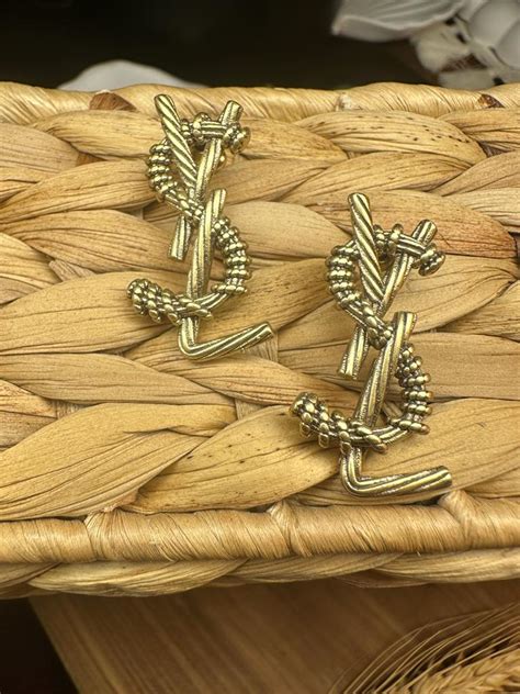 ysl küpe